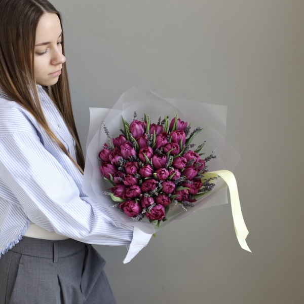 Tulips with Lavender Tulips with Lavender -  Размер M
