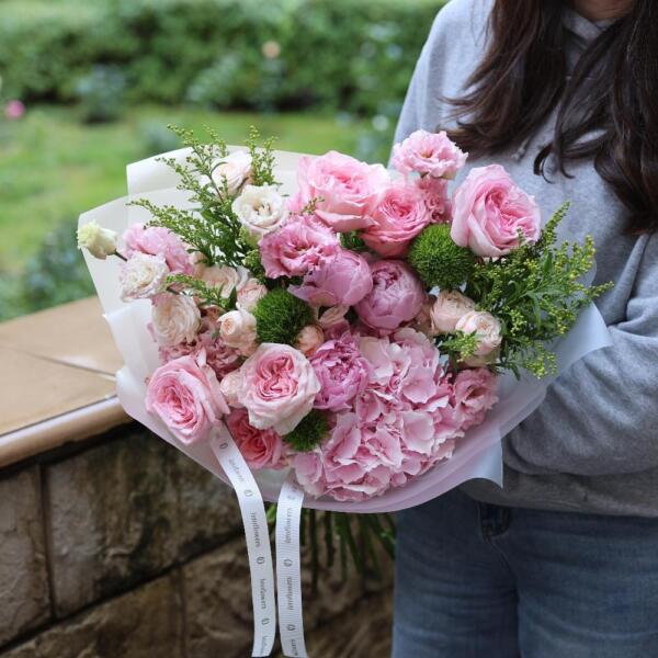 Surprise on a florist taste, light - Размер L