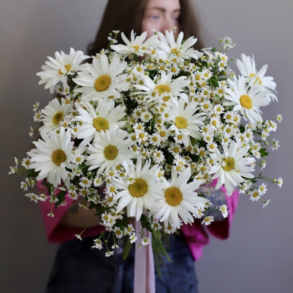 Bouquet of large and spray Chamomile - Размер S