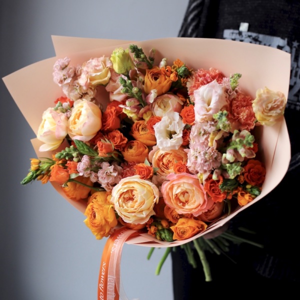 Orange signature bouquet - Размер M