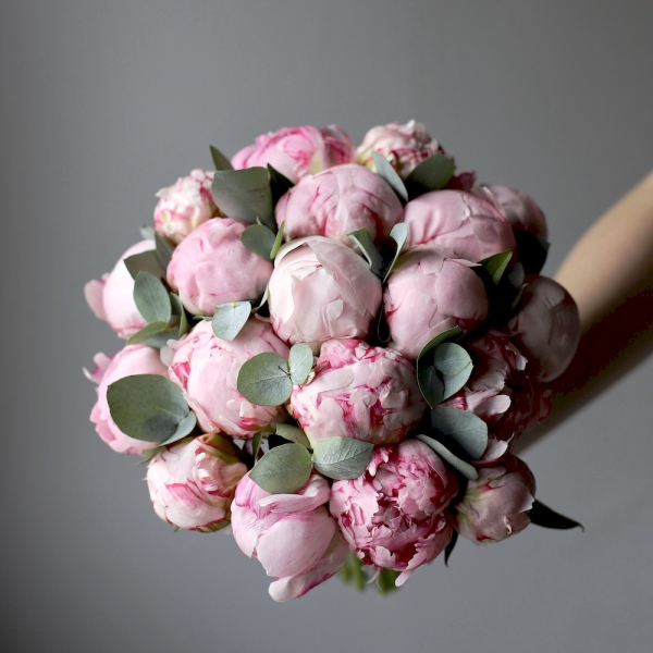 Bridal bouquet of light-pink peonies  - Размер M