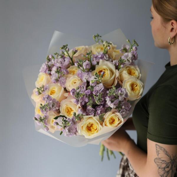 Compliment Bouquet “A Rose for the Prince” - Размер M
