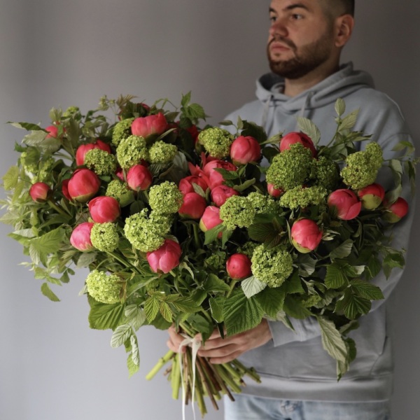Peonies with Viburnum - Размер L