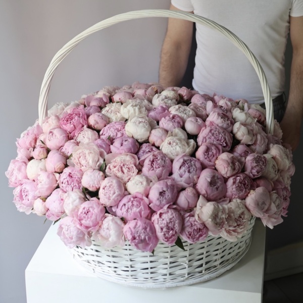 Pink Peonies in a basket - Размер 2XL