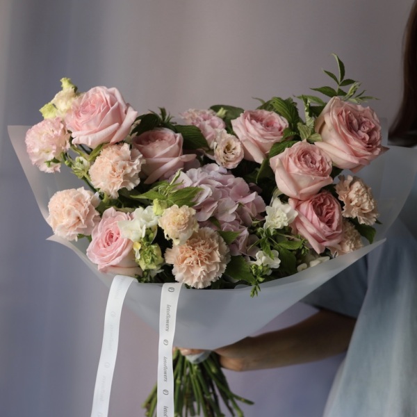 Surprise on a florist taste, light - Размер M