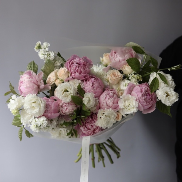 Surprise on a florist taste, light -  Размер S 