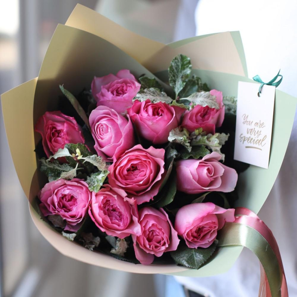 Mayra's Pink Garden Rose - 11 роз
