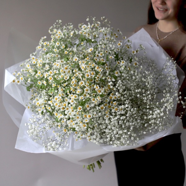 Chamomile with Baby's Breath - Размер M