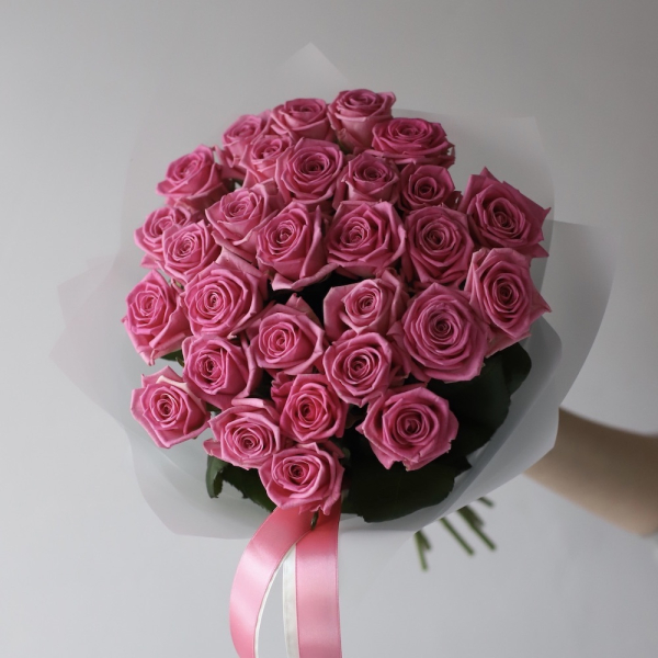 Pink roses - 29 роз