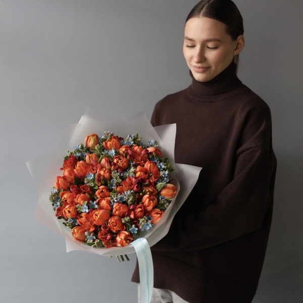 Tulips with Oxypetalum and Freesia - Размер M