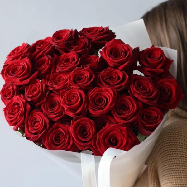 Red roses - 25 роз