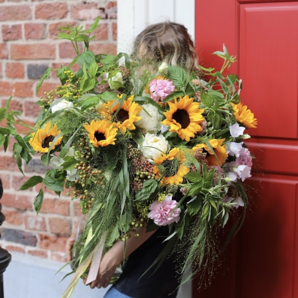 Field bouquet in a vase - Размер L