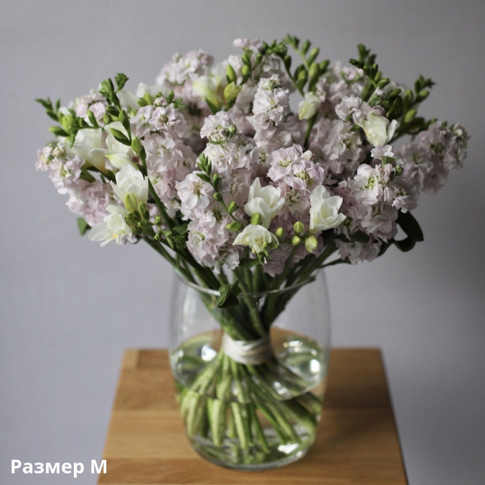 Stock with Freesia in a vase Stock with Freesia in a vase -  Размер M