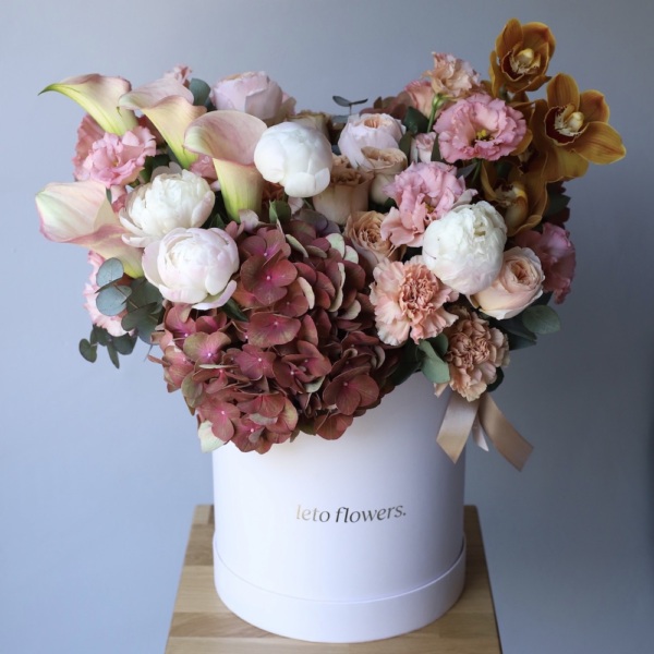 Caramel signature hat box - Размер XL 