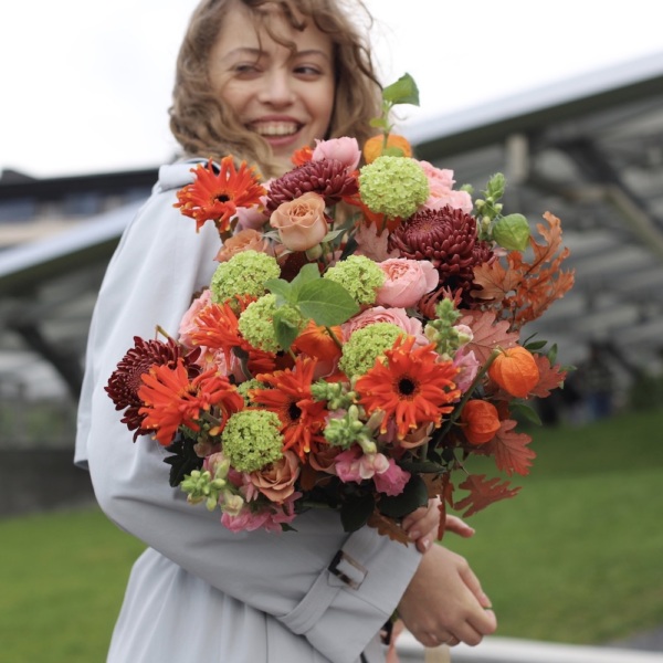 Signature bouquet October. So charming to the eye! - Размер L