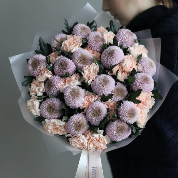 Carnation with Chrysanthemum - Размер M