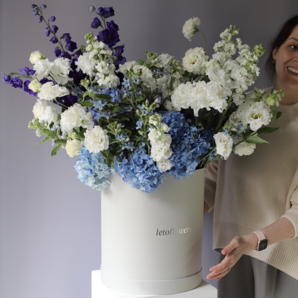 Sky-blue signature hat box - Размер 2XL