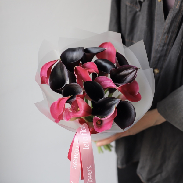 Mixed color Calla Lilies - 19 калл