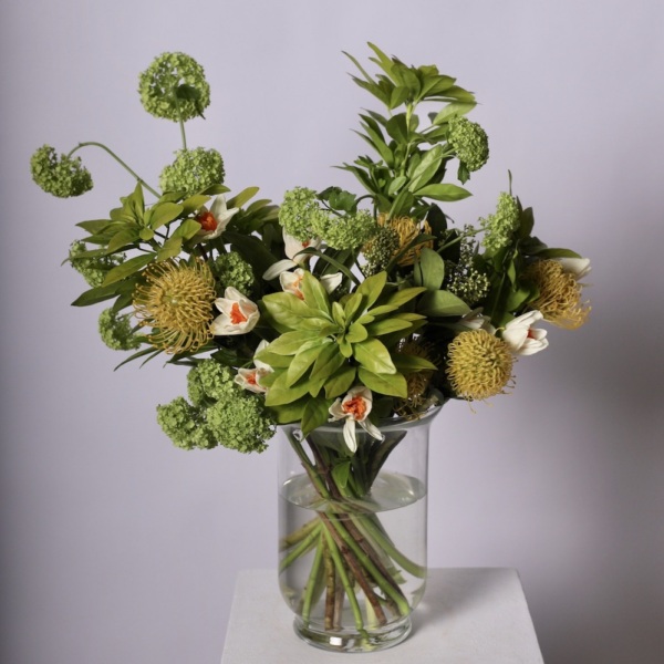Green bouquet in a vase -  Размер L 
