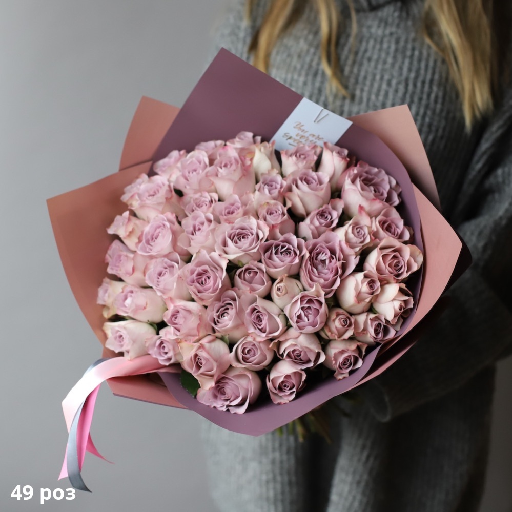 Lilac roses Lilac roses -  49 роз