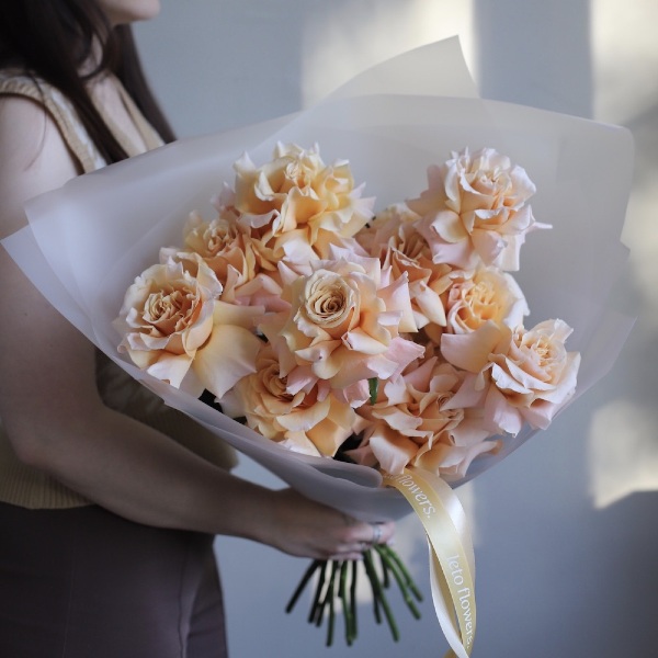 Bouquet of Roses "Peachy fresh" -  15 роз 