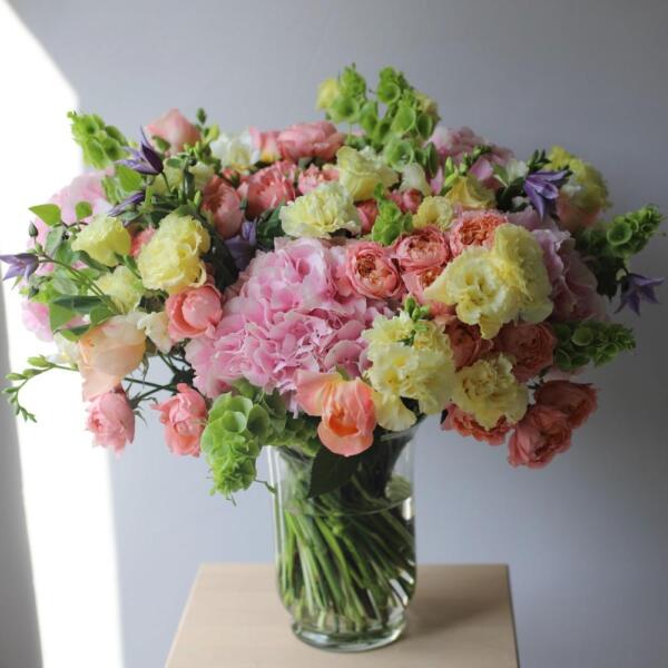 Watercolor bouquet in a vase - Размер XL