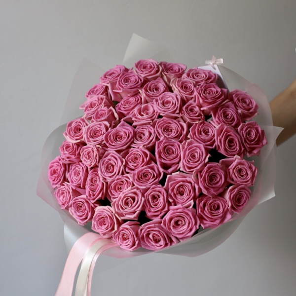 Pink roses - 39 роз