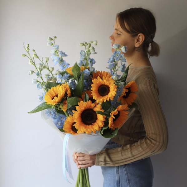 Sunflowers with Delphinium - Размер S