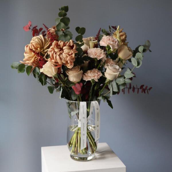 Flower subscription "In a vase" (4 deliveries) - Размер M